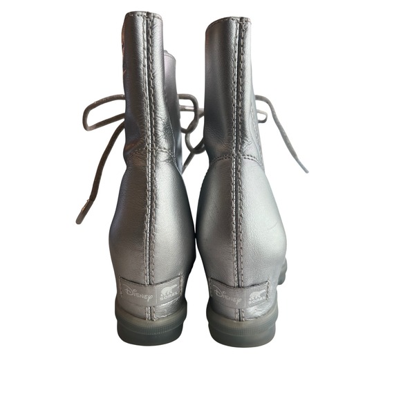 Sorel X Disney Joan of Arc Frozen 2 Women Size 5 Youth Size 3.5 - Picture 2 of 6